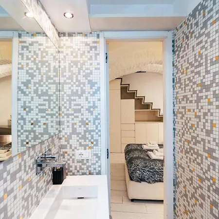 Apartment Romantic Duplex Piazza Navona Rome
